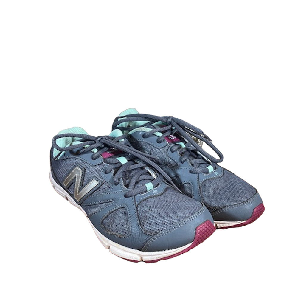 New Balance Women’s Gray 635 Low Top Lace-Up Athletic Sneakers Size 6.5